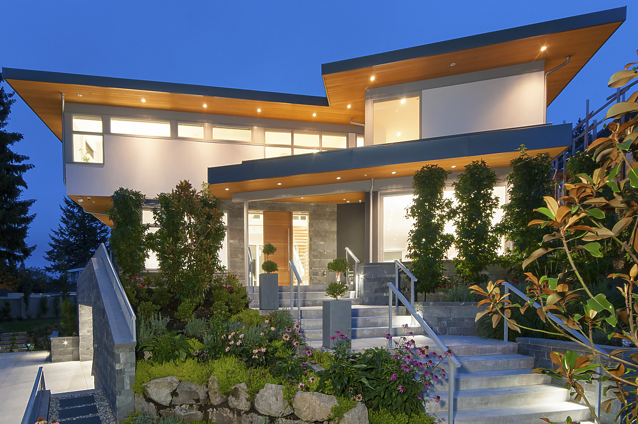 Modern custom build interior