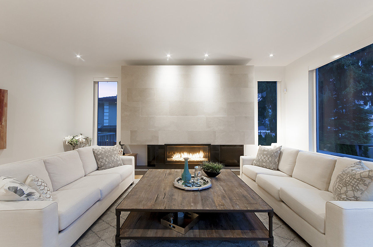Modern custom build interior